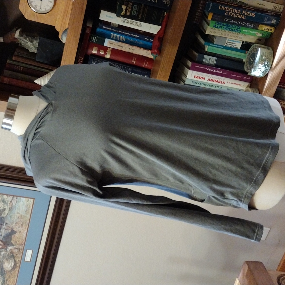 Wrangler M All terrain gear hooded shirt